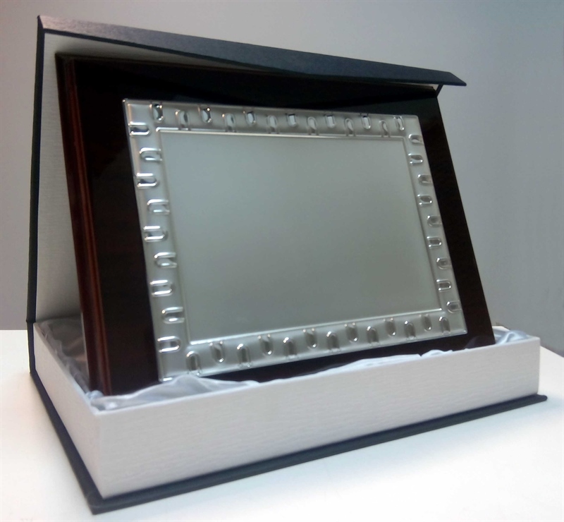 C0047-0 / ZILAR KOLOREKO PLAKA ESTUTXEAREKIN