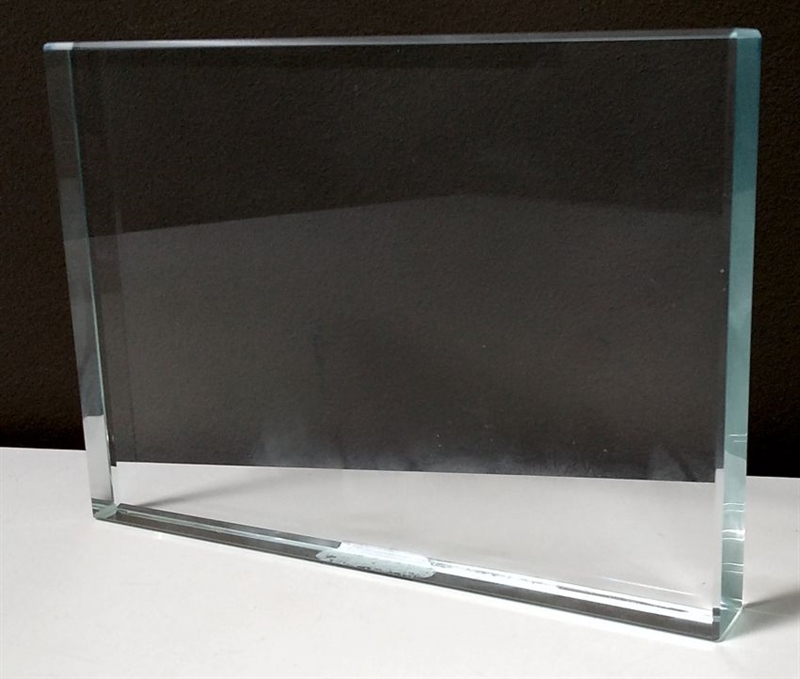 T23701-0 / TROFEO DE CRISTAL